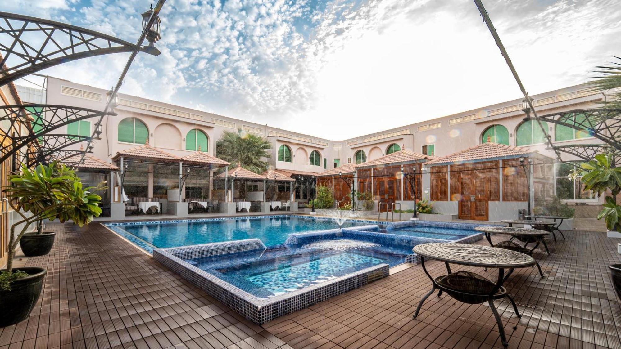 Al Dar Inn Hotel Apartment Ras Al-Chajma Zewnętrze zdjęcie